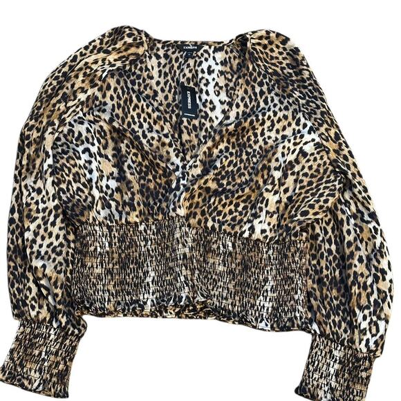 Express Leopard print V Neck Blouse, NWT Size XL - Picture 7 of 8